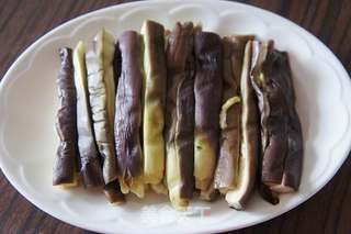 蒜香拌茄条的做法步骤:6