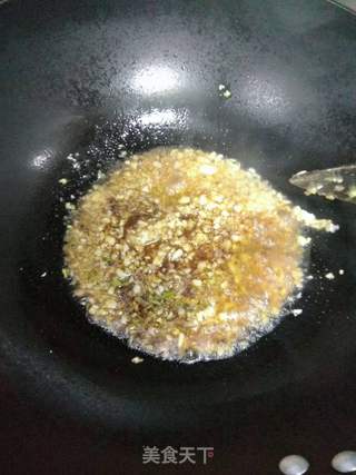 蒜蓉粉丝虾的做法步骤:8
