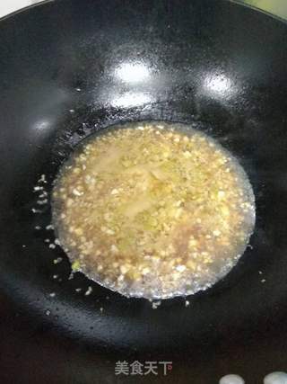蒜蓉粉丝虾的做法步骤:9