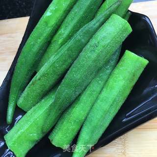 虾油拌秋葵的做法步骤:3