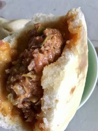大葱猪肉包的做法步骤:14