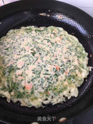 韭菜虾仁蛋饼的做法步骤：14