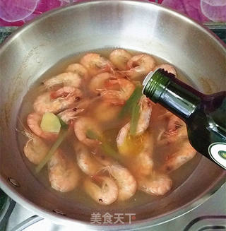 白灼对虾的做法步骤:6