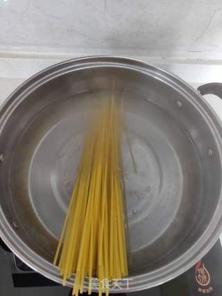 吃货版海参炒面的做法步骤:2