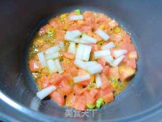 【宝宝辅食】鳕鱼冬瓜茄汁面 的做法步骤:6
