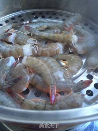 芝士虾仁焗馍片的做法步骤：3