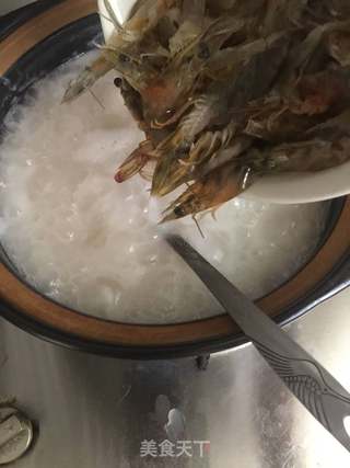 鲜虾干鱿瘦肉粥的做法步骤:8