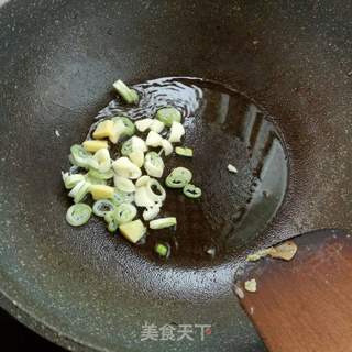 红糖油焖虾的做法步骤：6