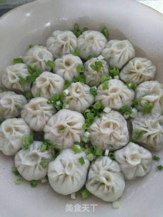 韭菜虾仁水煎包的做法步骤:10
