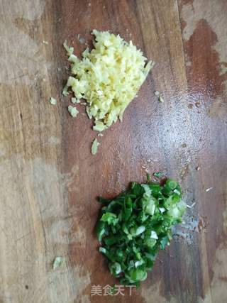 飘香馄饨的做法步骤:2