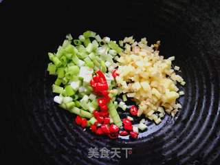 葱花煎饼的做法步骤:2