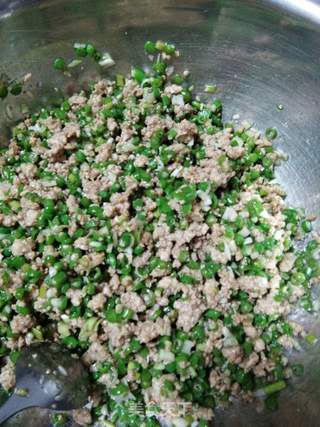 豇豆肉包的做法步骤:5