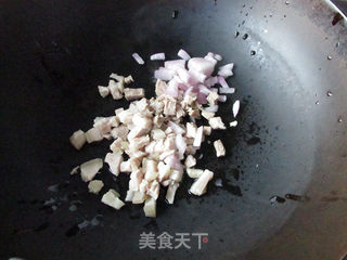 酱香肉丁拌芦笋的做法步骤:4