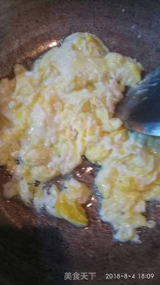 鸡蛋虾皮水饺的做法步骤:4