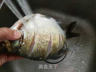 双椒豆瓣边鱼块的做法步骤:3