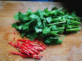 香菜拌黄瓜的做法步骤:3