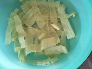 麻椒油红油拌凉皮的做法步骤:2
