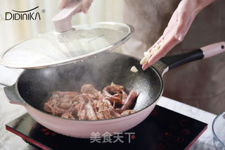 吮指孜然皮皮虾的做法步骤:6
