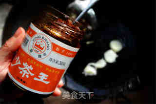 沙茶虾子煨豆腐的做法步骤:4