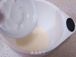 奶茶界的新网红【黑糖珍珠奶盖奶茶】的做法步骤:12