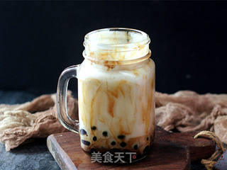 奶茶界的新网红【黑糖珍珠奶盖奶茶】的做法步骤:18