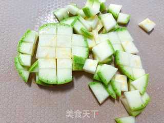 【宝宝辅食】牛肉黄金炒饭 的做法步骤：3