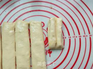 油条(泡打粉版)的做法步骤:12
