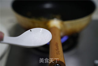鲜香鱿鱼馅饼的做法步骤：3