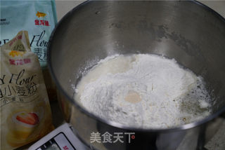 鲜香鱿鱼馅饼的做法步骤：5
