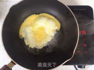 海苔肉松小饭团的做法步骤:2