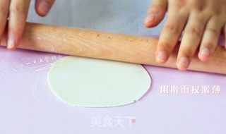 饺子皮葱油脆片的做法步骤:2