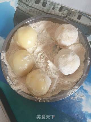 奶黄冰皮月饼的做法步骤:10