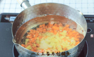 胡萝卜土豆藜麦糊的做法步骤:4