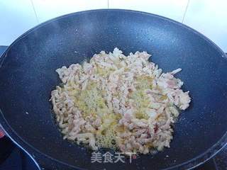青椒肉丝面的做法步骤:3