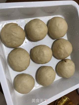 鲜奶甜面包的做法步骤:4