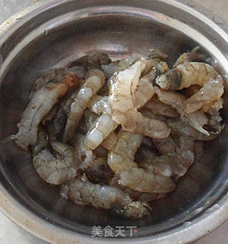 鲜虾香菇蔬菜水饺的做法步骤:7