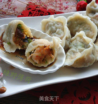 鲜虾香菇蔬菜水饺的做法步骤:13