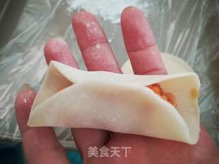 红萝卜玉米饺子的做法步骤:11
