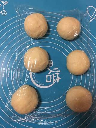 椰蓉面包的做法步骤:6