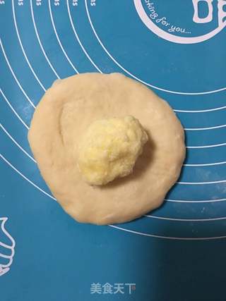 椰蓉面包的做法步骤:9