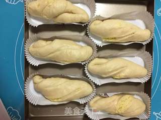椰蓉面包的做法步骤:12
