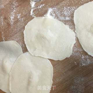 鲜虾煎饺的做法步骤:4