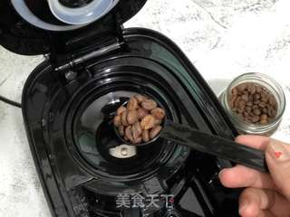 咖啡蛋糕卷的做法步骤:2