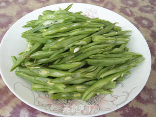 五花肉豆角螺旋面的做法步骤:4