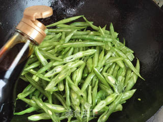 五花肉豆角螺旋面的做法步骤:7