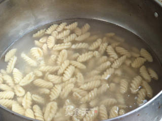 五花肉豆角螺旋面的做法步骤:12
