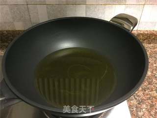 泡椒豆豉干烧鱼的做法步骤:4