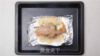 柠香烤乳鸽的做法步骤:5