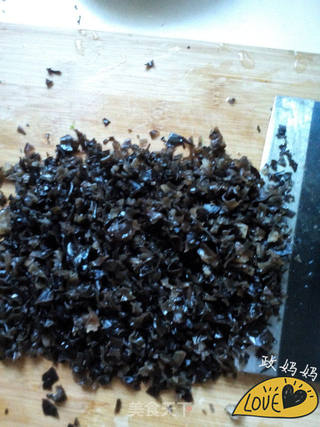 三鲜虾仁饺子的做法步骤:4
