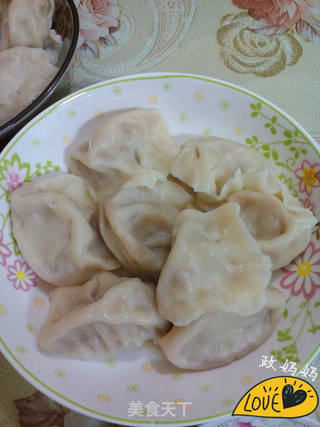 三鲜虾仁饺子的做法步骤:11
